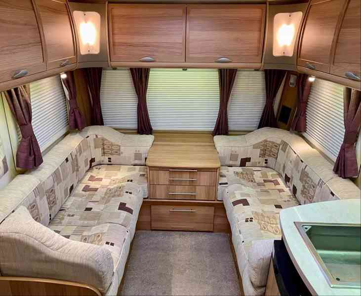 Karavan Elddis Odyssey 482 rok 2009 - foto 5