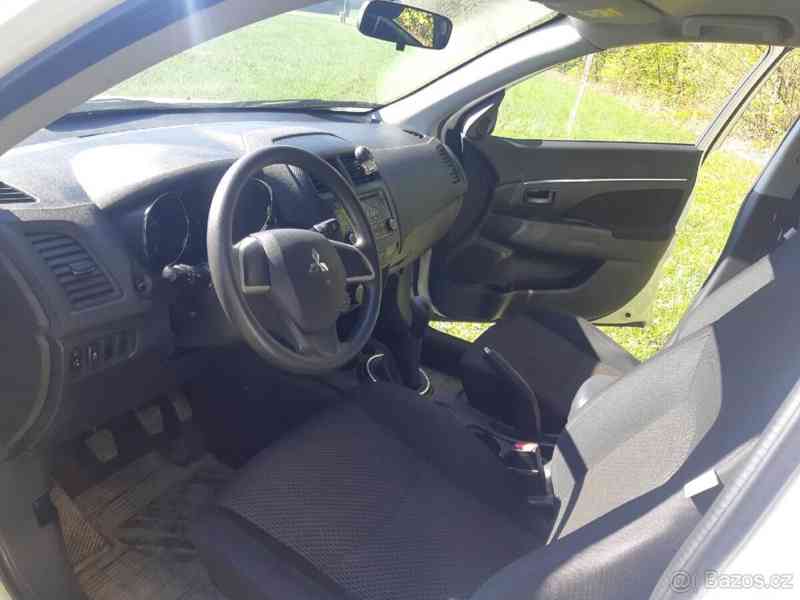 Mitsubishi ASX 1,6 rok r.v 2015 najeto 57 000 km - foto 12