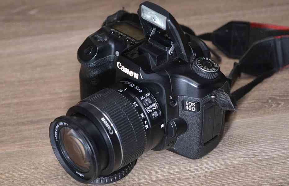 Canon EOS 40D + EF-S 18-55mm  IS II * 30000 Exp. - foto 5