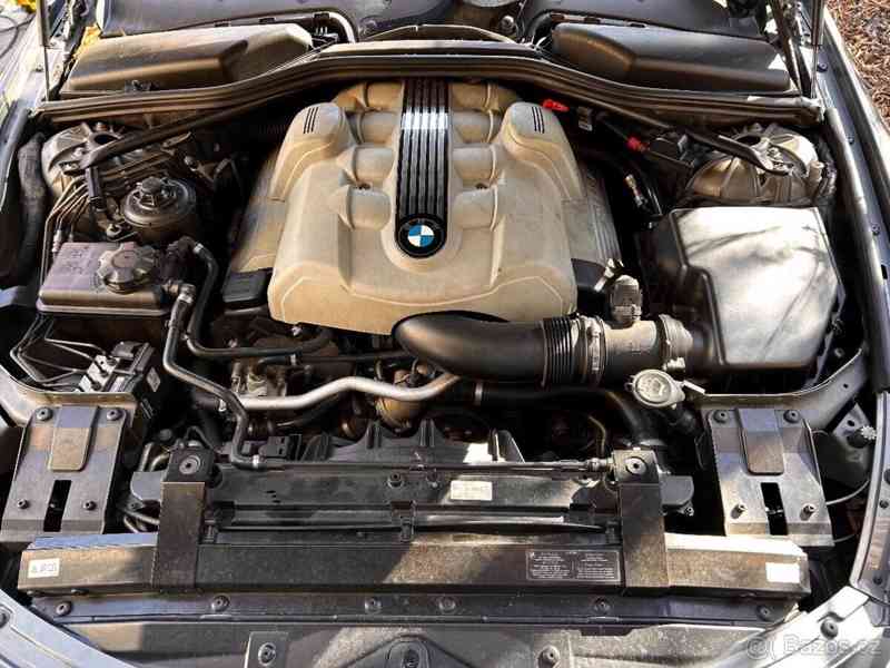 BMW Řada 6 E64 645i - foto 9