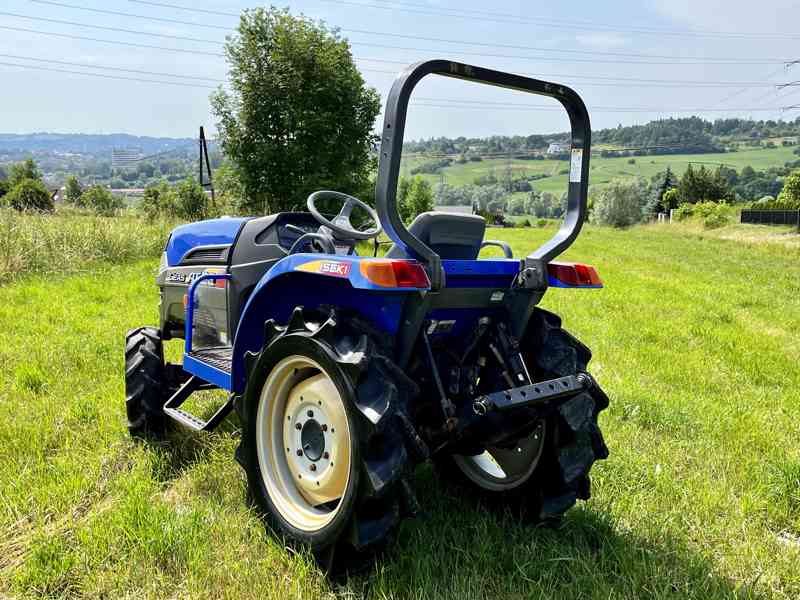 Traktor Iseki Geas AT23, 23KM, 4x4, 2011 - foto 6