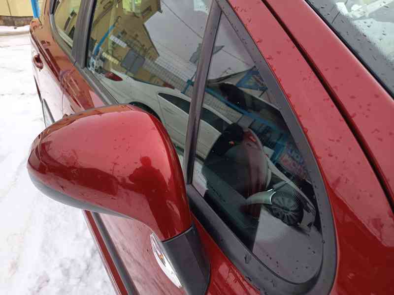 Peugeot 207 SW 1,4i Comfort ČR 1.majitel - foto 25