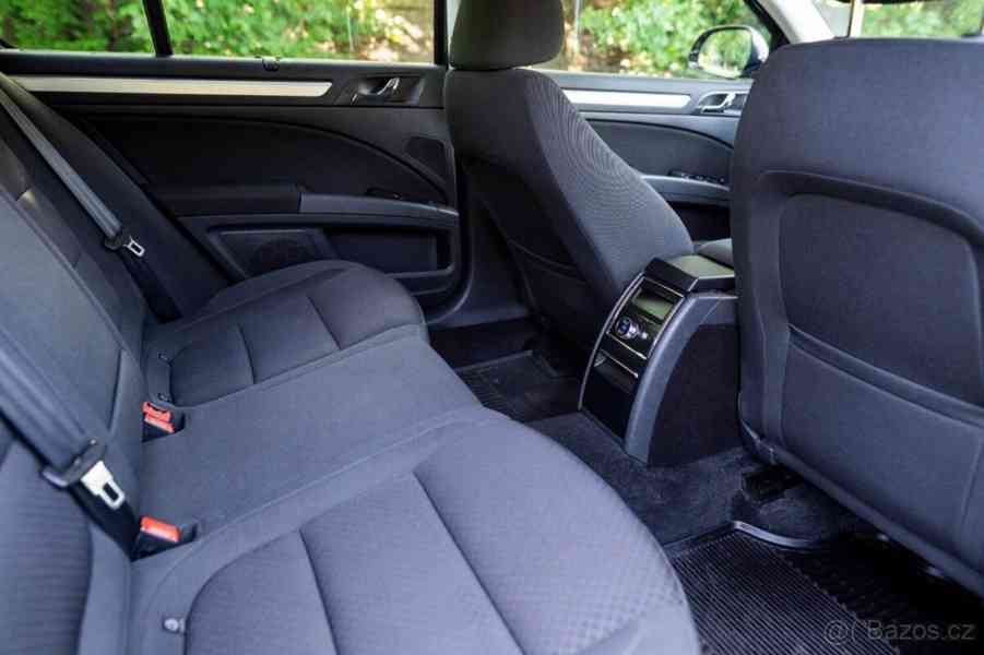 Škoda Superb 2,0   TDI 103 kW ČR - foto 2