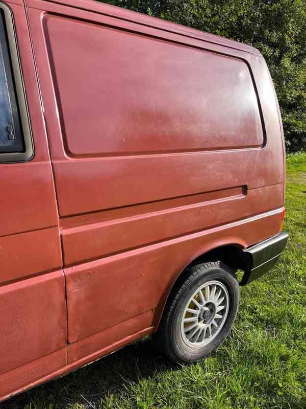 Volkswagen Transporter 1,9   TD 50 kW | 1994 | STK 9/26 - foto 15