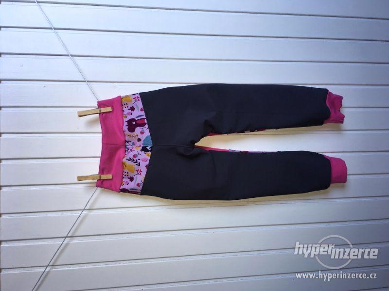 Softshell kalhoty 98/104 Skladem, Podzim/Zima - foto 3