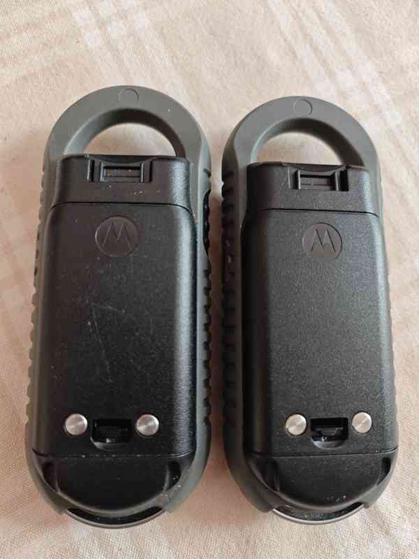 2 ks vysílačky MOTOROLA TLKR T5 PMR446 (černošedá) - foto 3