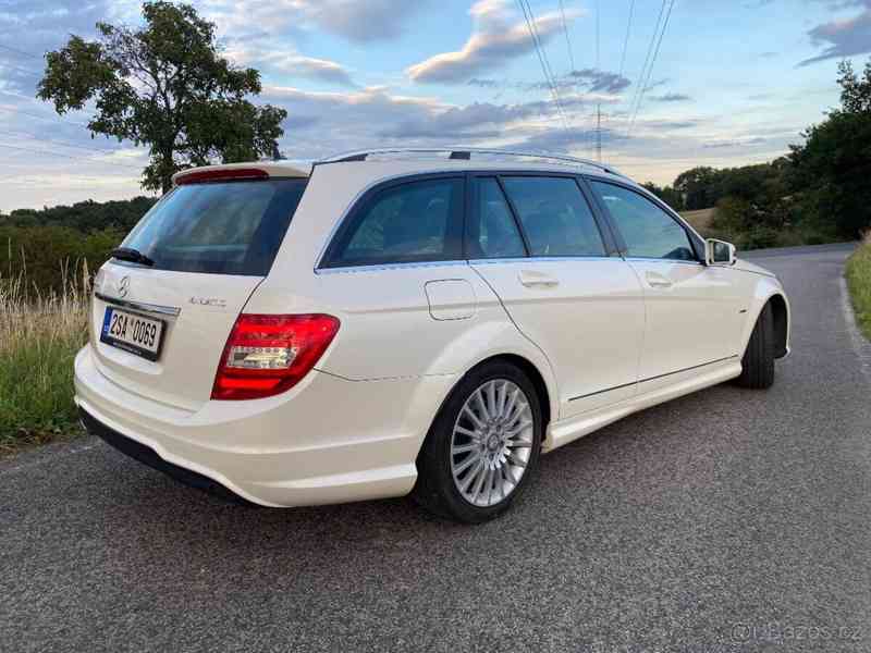 Mercedes-Benz Třídy C 2,5   250 CDI AMG Paket (2011) - foto 8