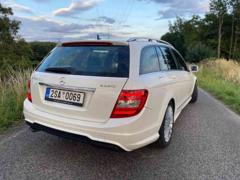 Mercedes-Benz Třídy C 2,5   250 CDI AMG Paket (2011) - foto 3