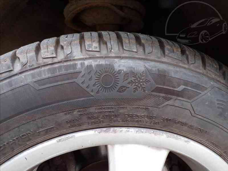 Peugeot 206 1,4 i - foto 15