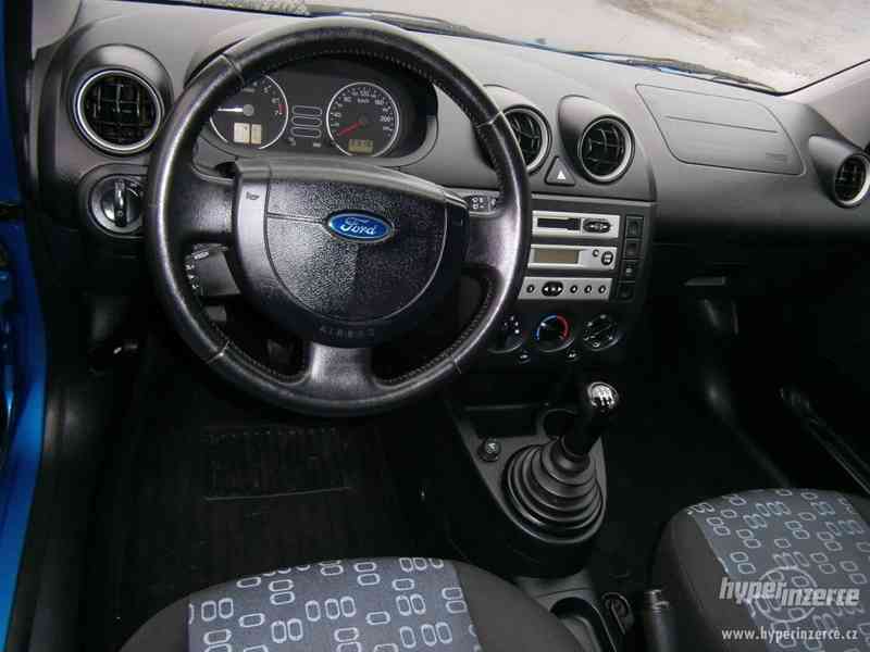 Ford Fiesta 1,2 klima+servo+serviska - foto 7