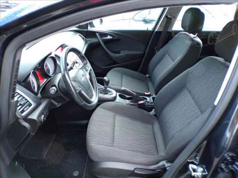 Opel Astra 1,6 16V NOVÉ ROZVODY! - foto 7