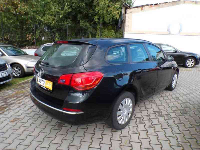 Opel Astra 1,6 16V NOVÉ ROZVODY! - foto 4