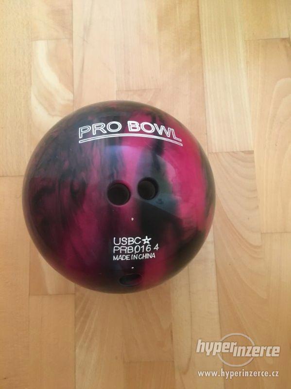 Bowlingová koule - růžovo černá - foto 1