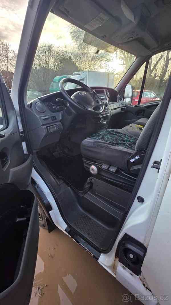 Iveco Daily 3,0   50C15/35 chlaďák - foto 9