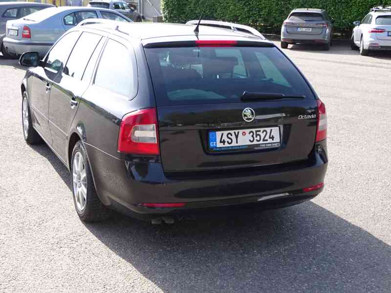 Škoda Octavia 2.0 TDI Combi r.v.2009 (103 kw) BMM  - foto 4