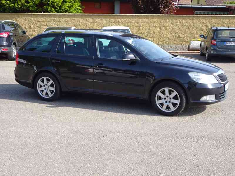 Škoda Octavia 2.0 TDI Combi r.v.2009 (103 kw) BMM  - foto 2