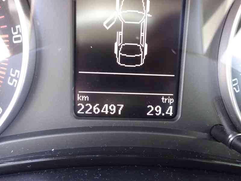 Škoda Octavia 2.0 TDI Combi r.v.2009 (103 kw) BMM  - foto 7
