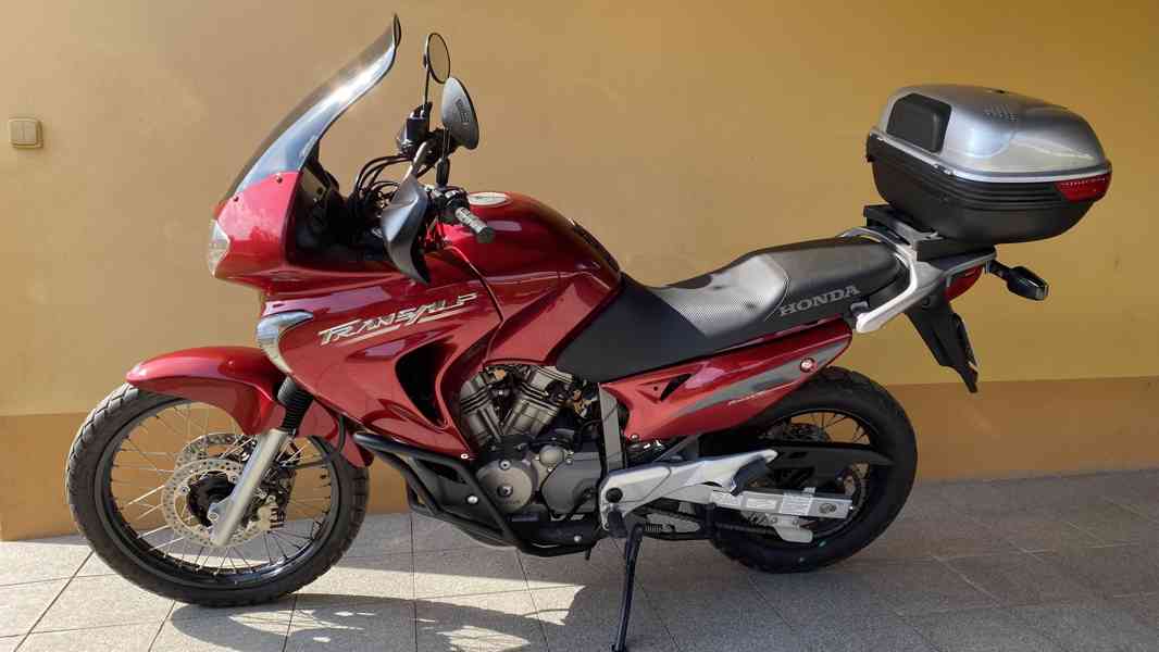 Honda Transalp XL650V / doplňky / kufr /po servisu /TOP STAV - foto 2