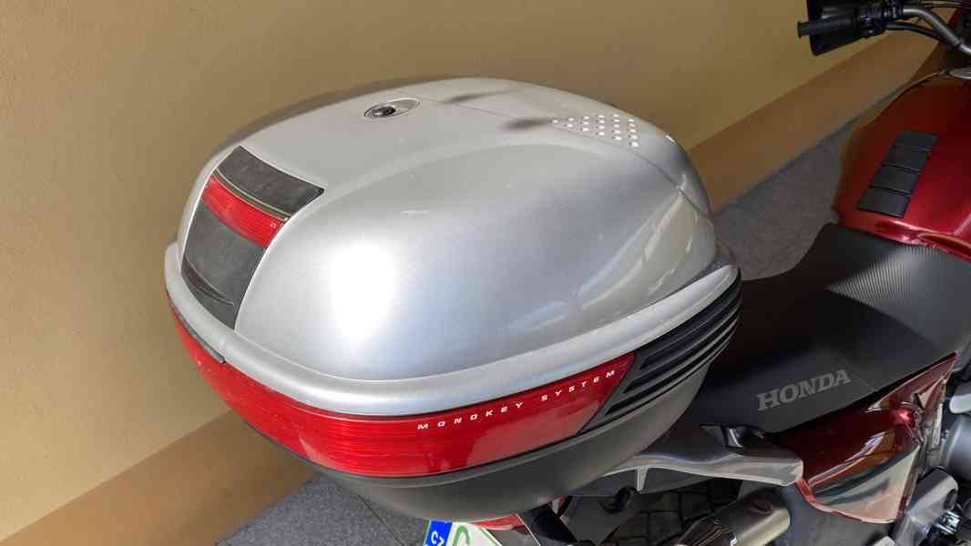 Honda Transalp XL650V / doplňky / kufr /po servisu /TOP STAV - foto 12