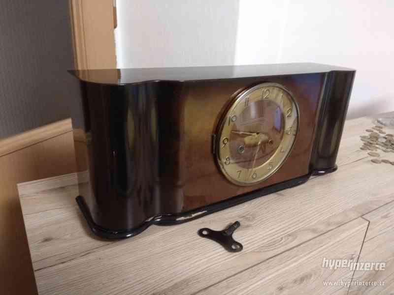 Starožitné krbové hodiny rok 1958 - foto 3