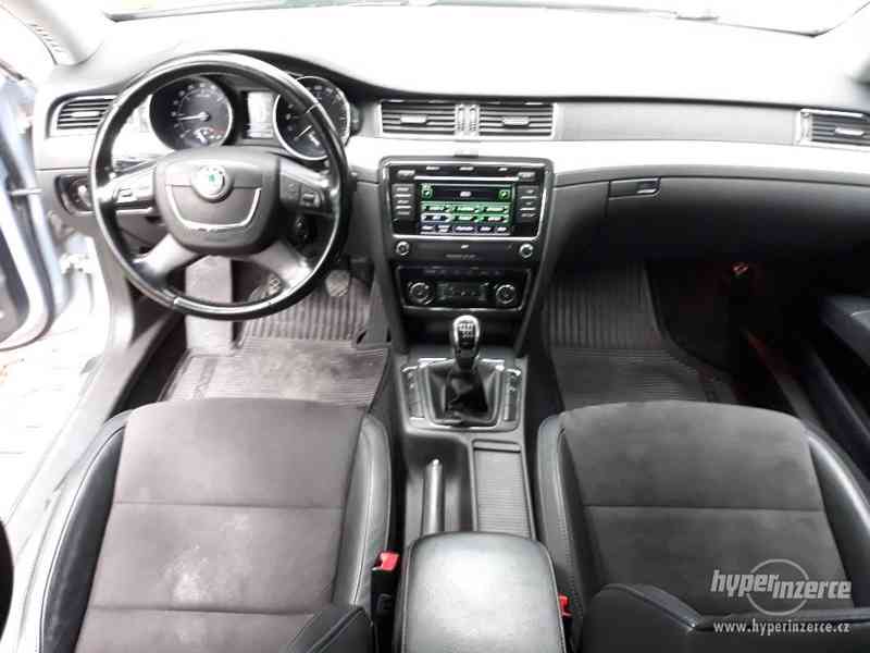 Škoda Superb 2.0 TDI,125 kW,ISOFIX,Alcantara - foto 12