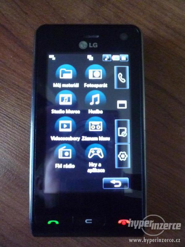 LG KU 990 Viewty - foto 5MPX, DivX - foto 2