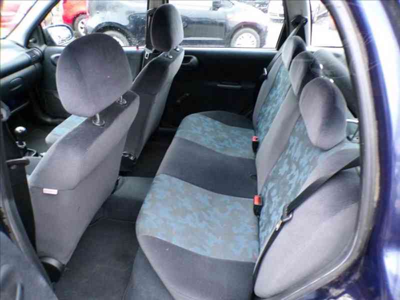 Opel Corsa 1,2 i 16V KLIMATIZACE - foto 9