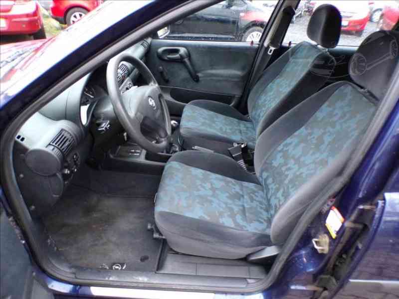 Opel Corsa 1,2 i 16V KLIMATIZACE - foto 8