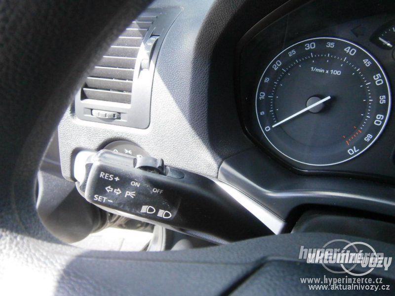 Škoda Octavia 1.6, benzín, rok 2006, el. okna, STK, centrál, klima - foto 13
