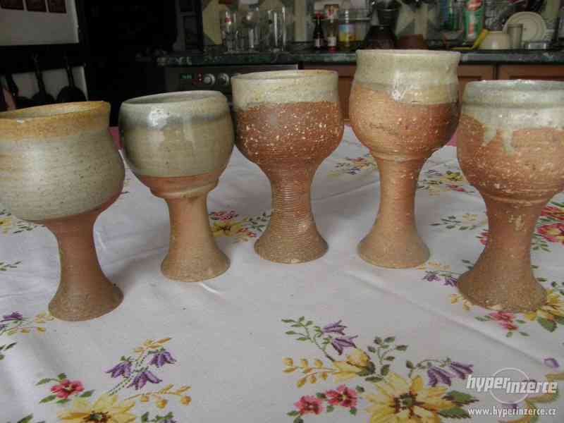 keramické poháry na víno - foto 1