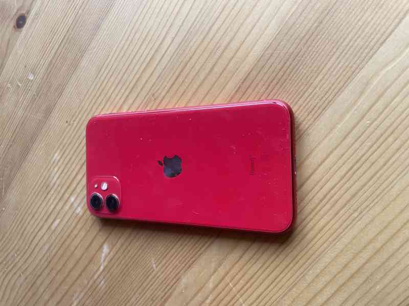 iPhone 11 RED 64 GB + kryty a kabel - foto 3