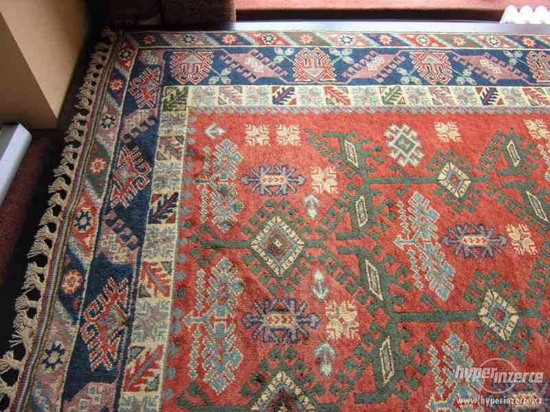 Prodám NOVÝ orientální vlněný koberec  rozměr 270x194cm - foto 1