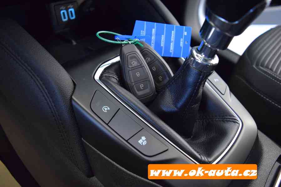 Ford Kuga 1.5 EBLUE TITANIUM 56 000 KM 2022-DPH  - foto 12