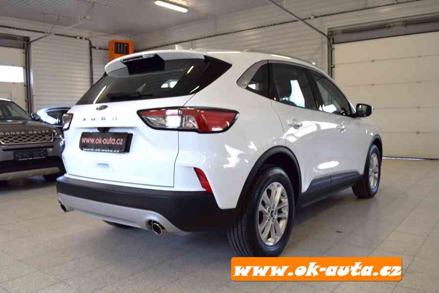 Ford Kuga 1.5 EBLUE TITANIUM 56 000 KM 2022-DPH  - foto 4