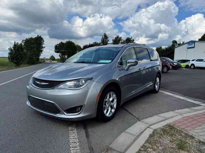 Chrysler Pacifica 3,6 RU Limited Čočka 2020 - foto 2