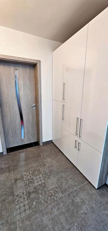 NABÍDKA PRONÁJMU LUXUSNÍHO, PROSTORNÉHO BYTU 2+KK V RAJHRADĚ - foto 16