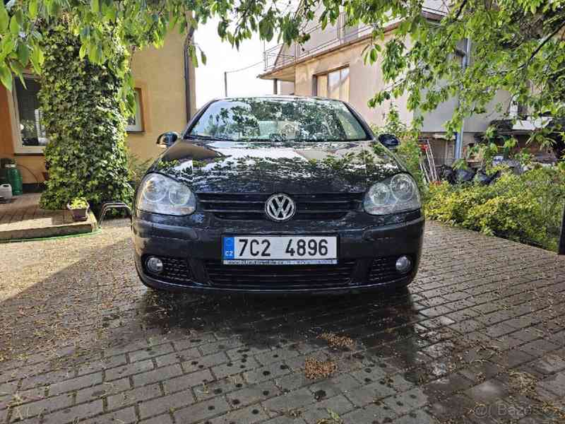 Volkswagen golf 5 1.4mpi - foto 1