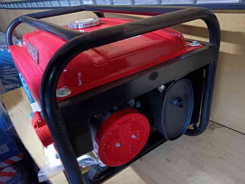 Elektrocentrála Boxer 3,5 kW - Benzínový generátor  - foto 4