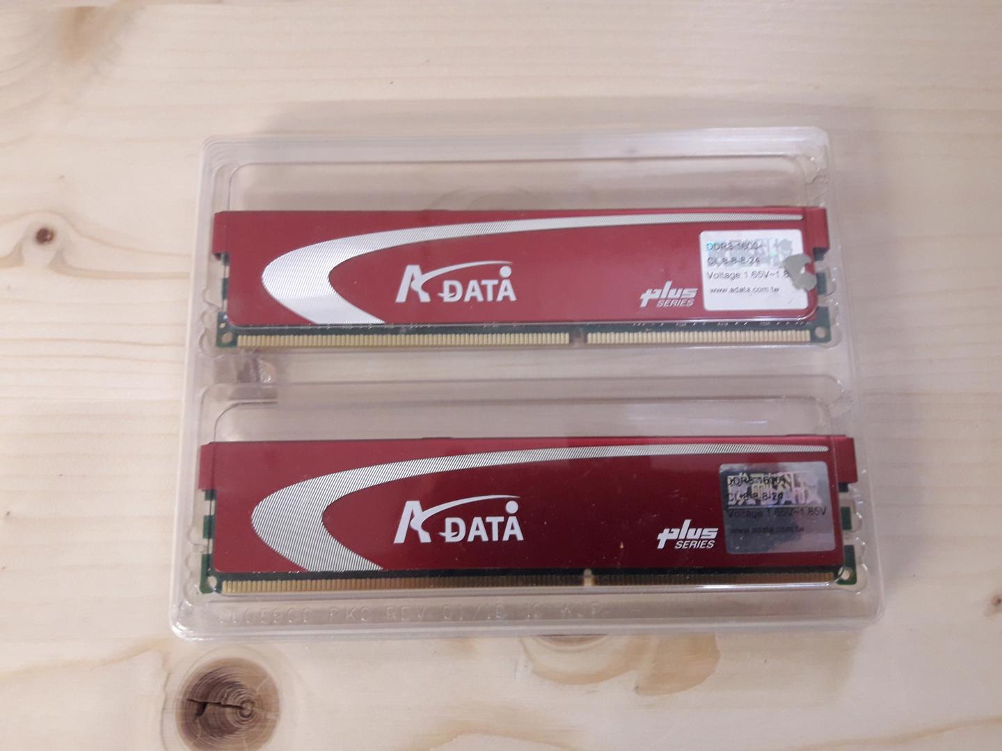 RAM A-Data 2x2GB DDR3 - foto 1