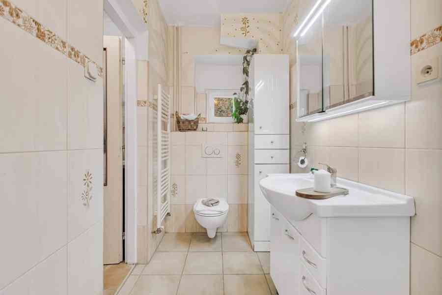 Prodej domu, Praha Hvozdnice - foto 13