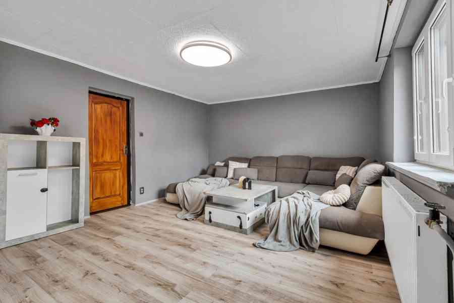 Prodej domu, Praha Hvozdnice - foto 3