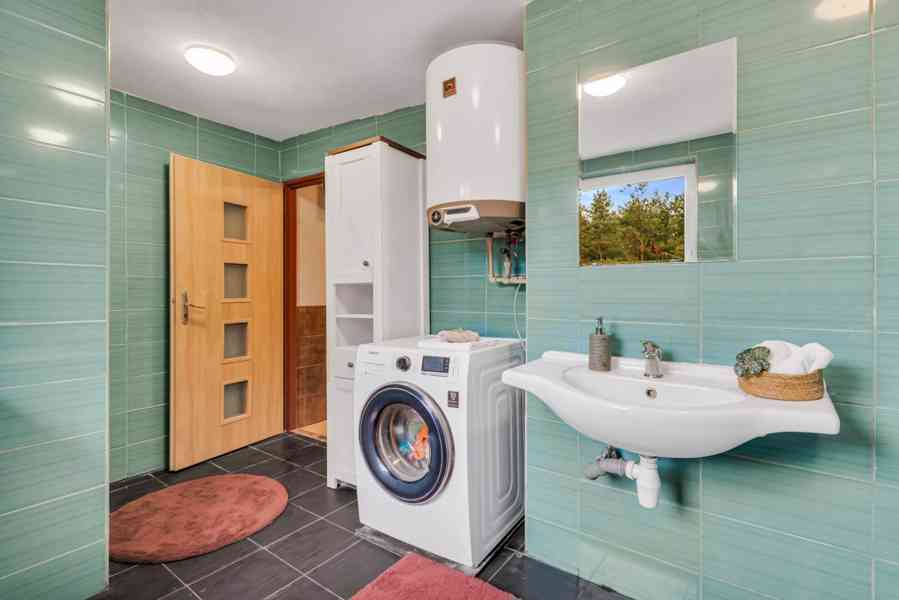 Prodej domu, Praha Hvozdnice - foto 8