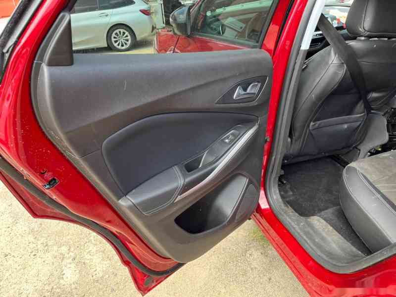Opel Grandland 1.2 Turbo 96kW 2023 - foto 19