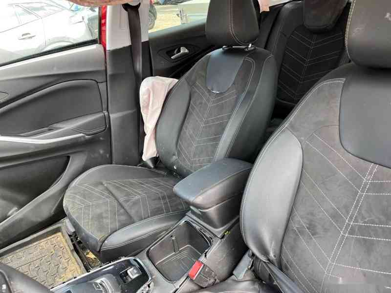 Opel Grandland 1.2 Turbo 96kW 2023 - foto 16