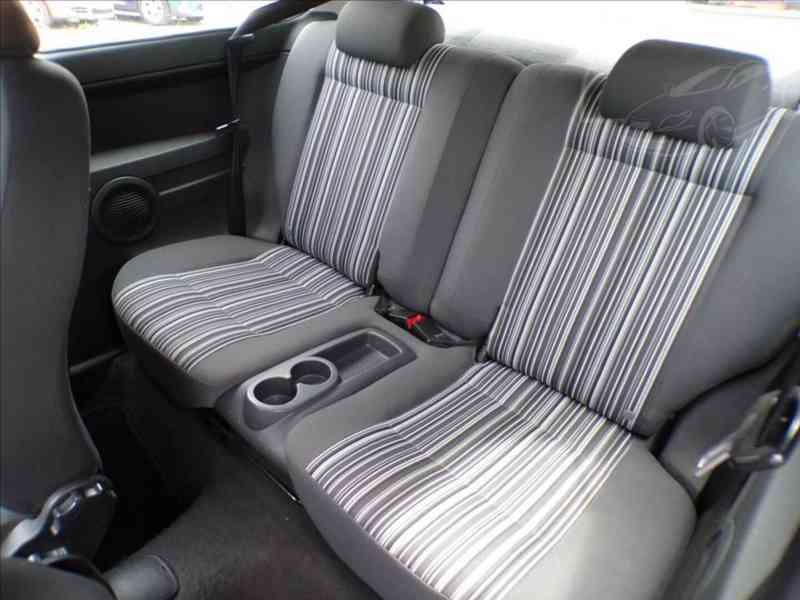Volkswagen Fox 1,2 i KLIMA - foto 7