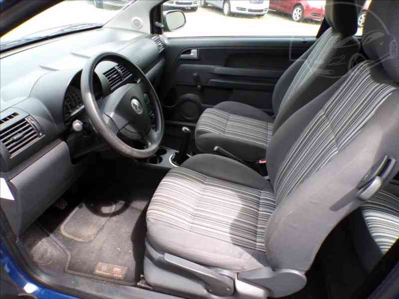 Volkswagen Fox 1,2 i KLIMA - foto 6