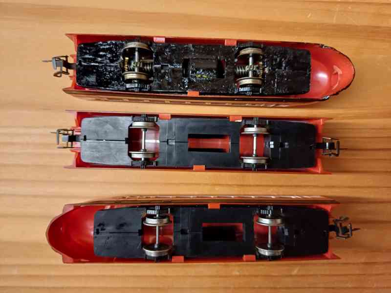 Rychlovlak INTOUREX bez pantografu.  TT - foto 4