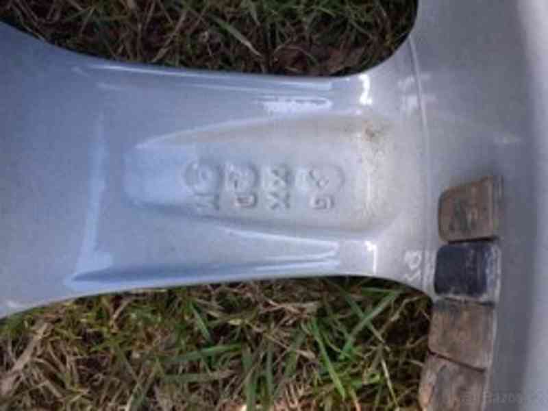 sada alu disků 7,5J x 17 H2 x ET 47, LK 114,3 - foto 4
