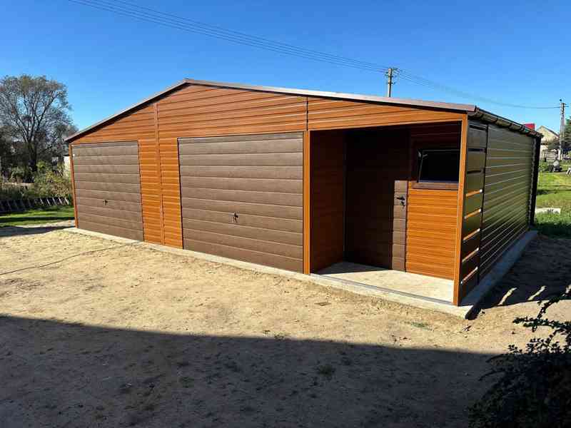 Plechova garáž 10x6m + výklenek 2x1m 2x výklopná vrata TS787 - foto 7