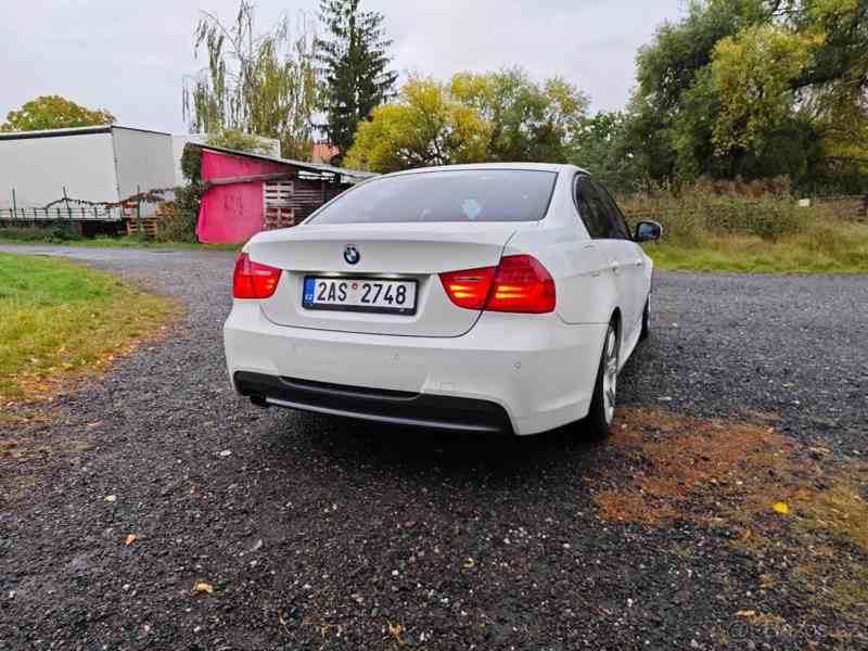 BMW E90 LCI – Facelift – r.v. 2010 320D 135kw  - foto 5